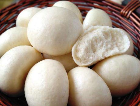 怎样用酵母粉蒸馒头好吃又松软,蒸馒头酵母粉教程全过程