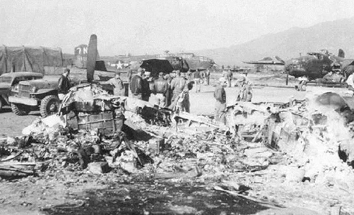 二战轰炸机爆发视频,b27轰炸机二战