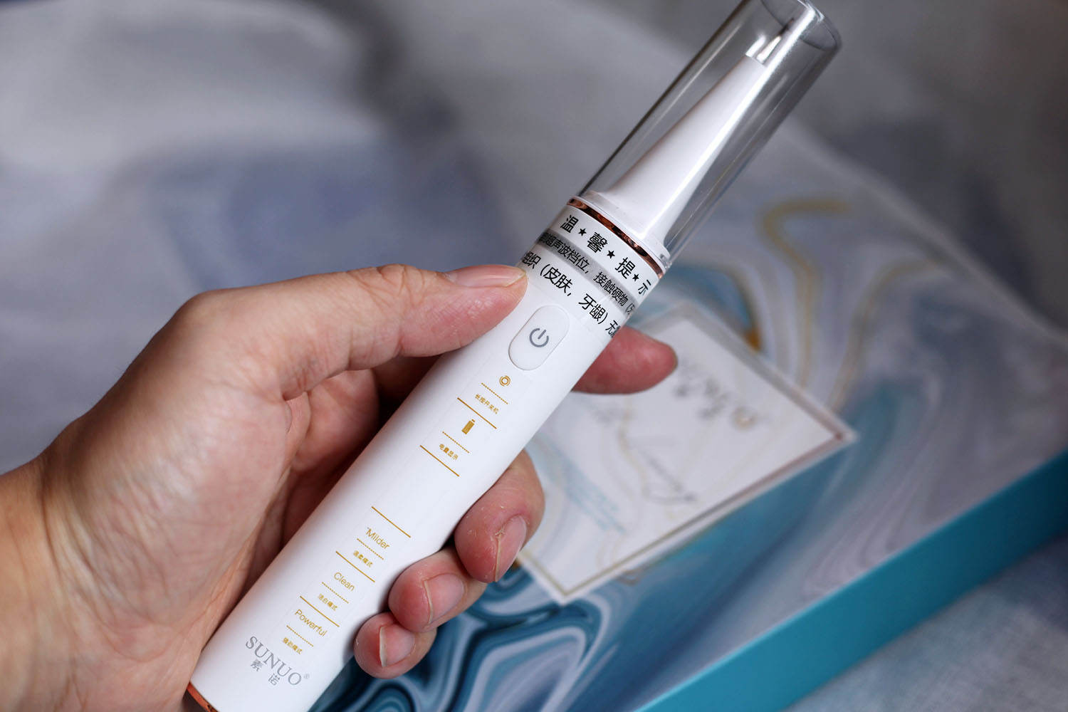 电动牙刷做不到的它可以！素诺智能可视超声波洁牙仪T11Pro测评