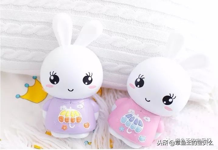 长辈送新生儿什么礼物最合适,送给新生儿妈妈礼物哪些最合适