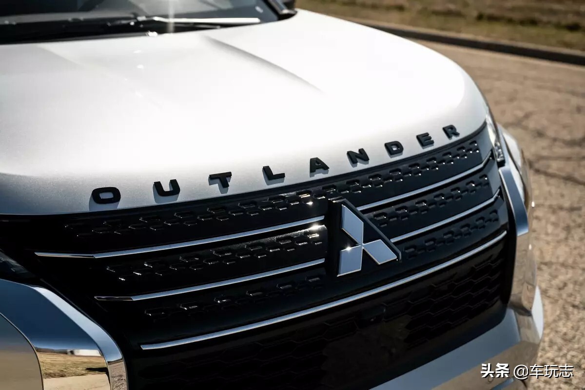 2021款三菱欧蓝德改款后,2020款三菱欧蓝德有哪些改变