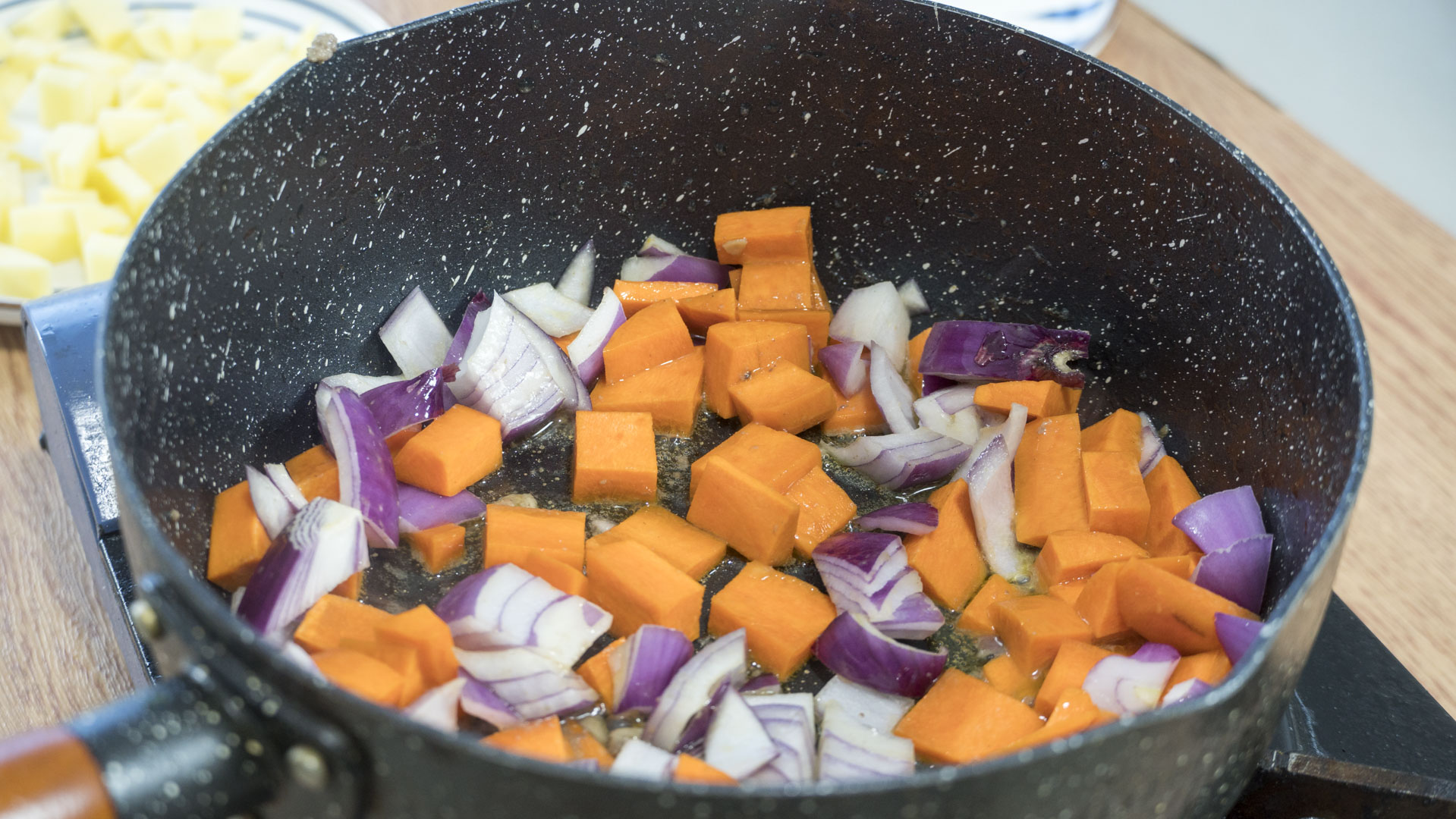 推荐几道家常菜周末做给家人吃,最下饭的十道家常菜晚餐