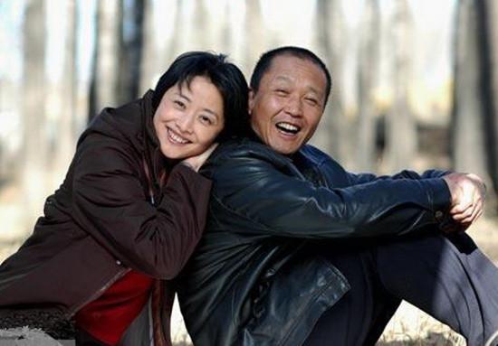 痴情的吴刚照片,吴刚宠妻甜蜜百分百完整版