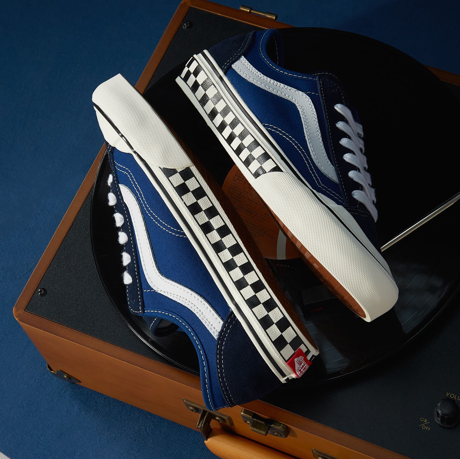 嘘!这双嫁接棋盘格元祖Vans回归了