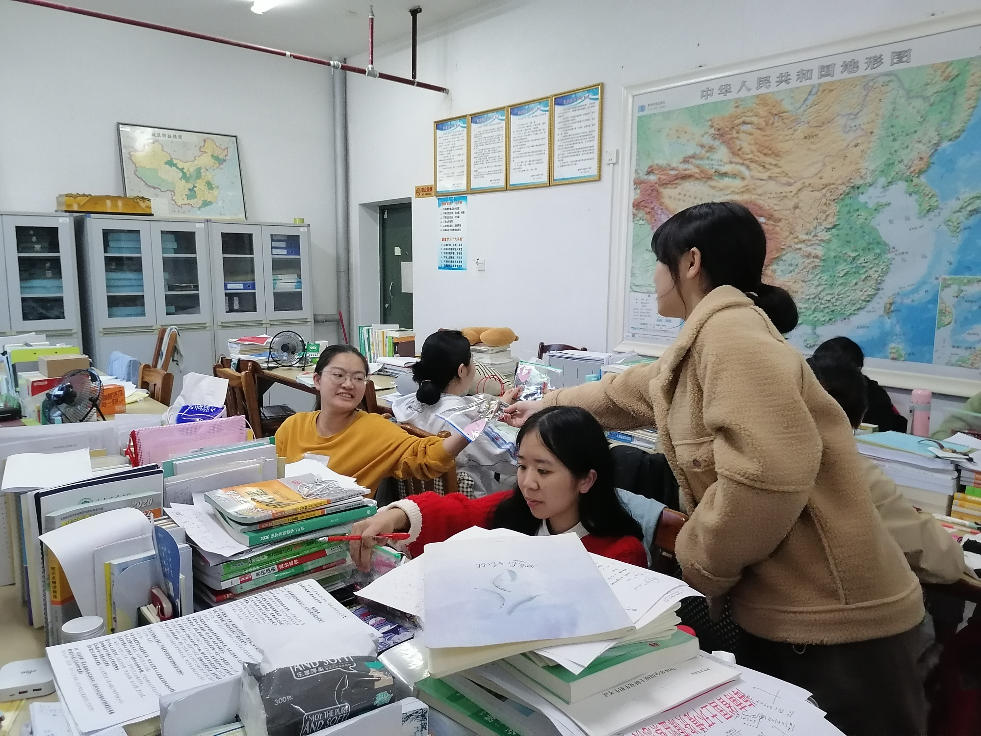 教师资格证除了选择题还有什么,教师资格证除了准考证还需要什么