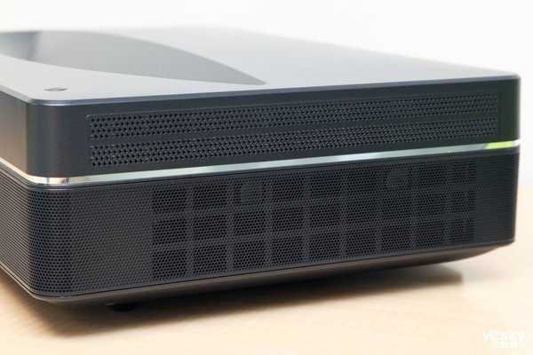 长虹激光电视d6u调试,长虹d7u激光电视是真4k分辨率吗