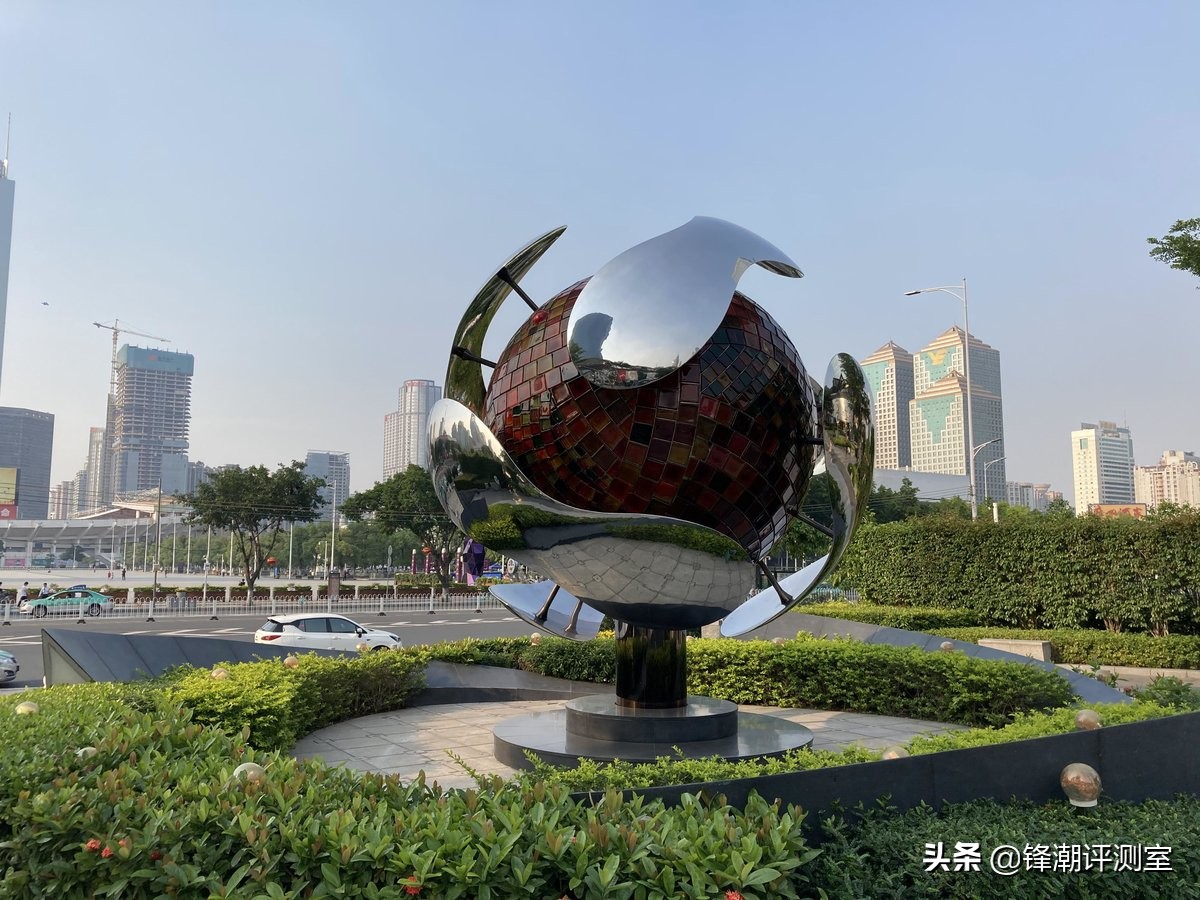 iphonese深度评测淘宝,iphonese真正的测评真的值得买吗