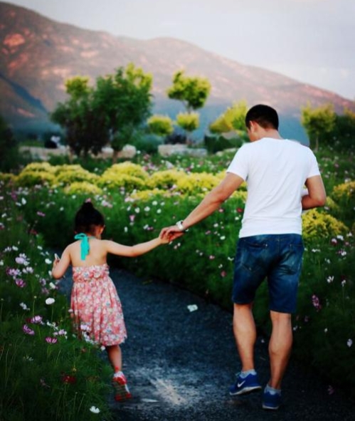 爸爸你为什么这么勤快,爸爸你怎么这么厉害