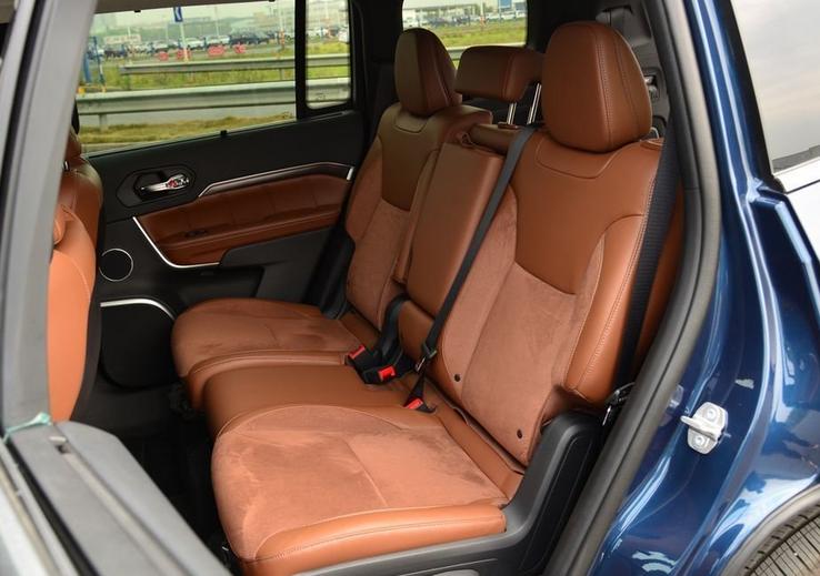 汉兰达和jeep大指挥官,jeep大指挥官究竟值不值得买