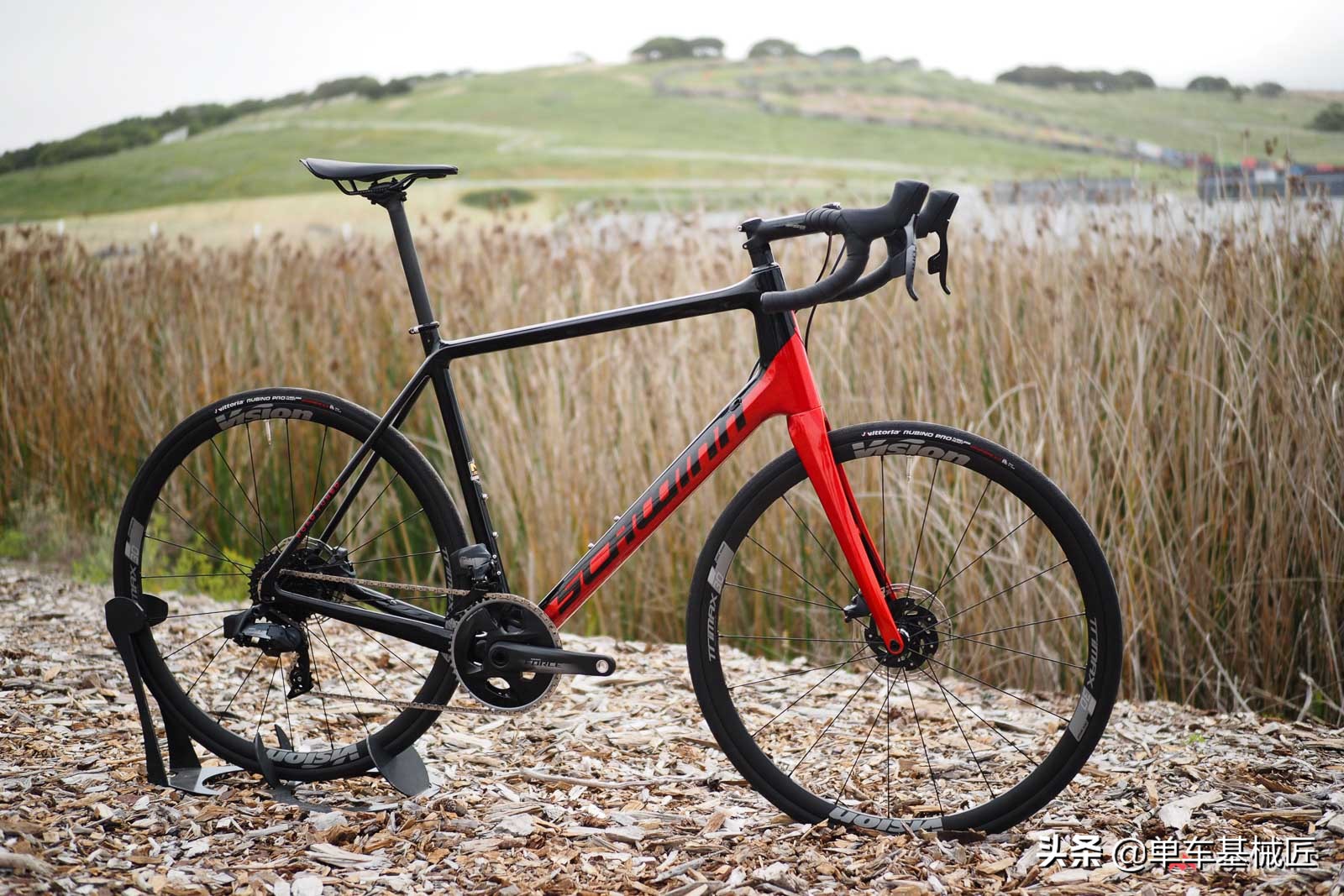 照片集：在海獭自行车展上，无论你是什么玩家，都能找到你的乐子