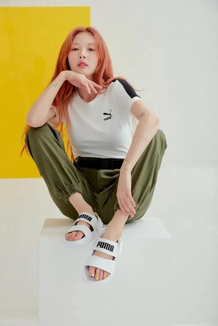 点击开启520心意臻选清单！BALENCIAGA爱心T还是PANDORA手链？