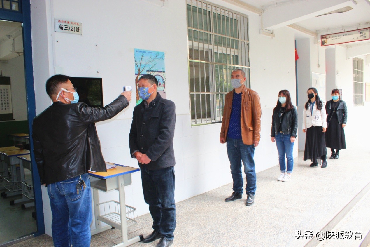 复学防疫演练小学,初三开学复课演练报道