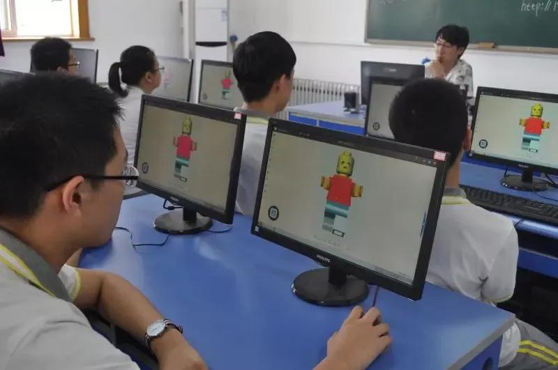 天津市建华中学贴吧,天津市建华中学闫文海