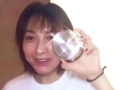 李佳琦提亮气垫,李佳琦气垫烈焰