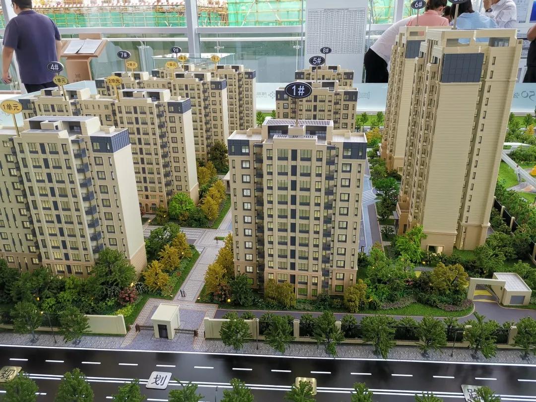 成都东安新城，一场豪赌的盛宴