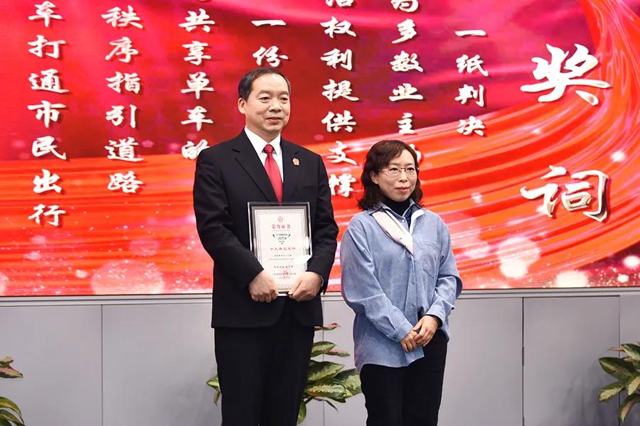 南京法院的奇葩案件,2016年南京重大刑事案件