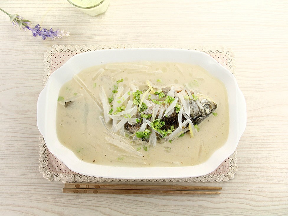 冬天强烈推荐的菜萝卜炖鱼,萝卜炖鱼有什么营养