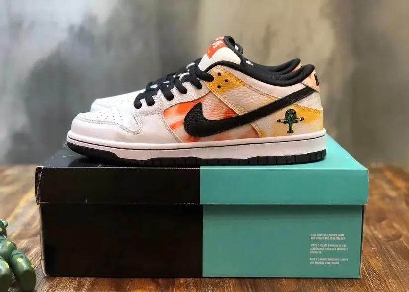 深陷NB、匡威、Beams、Wtaps等品牌的人,会重复购买哪些款?