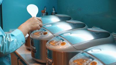 女生同行4.9折开吃！这家“网蓝”酸菜鱼店太“偏心”