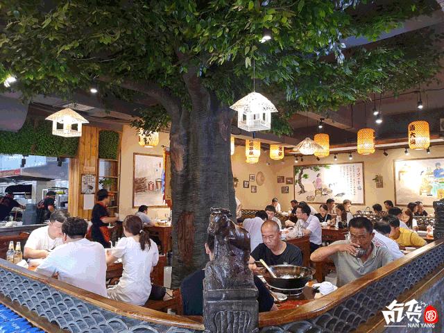 南阳正宗铁锅焖面,南阳焖面哪家最好吃