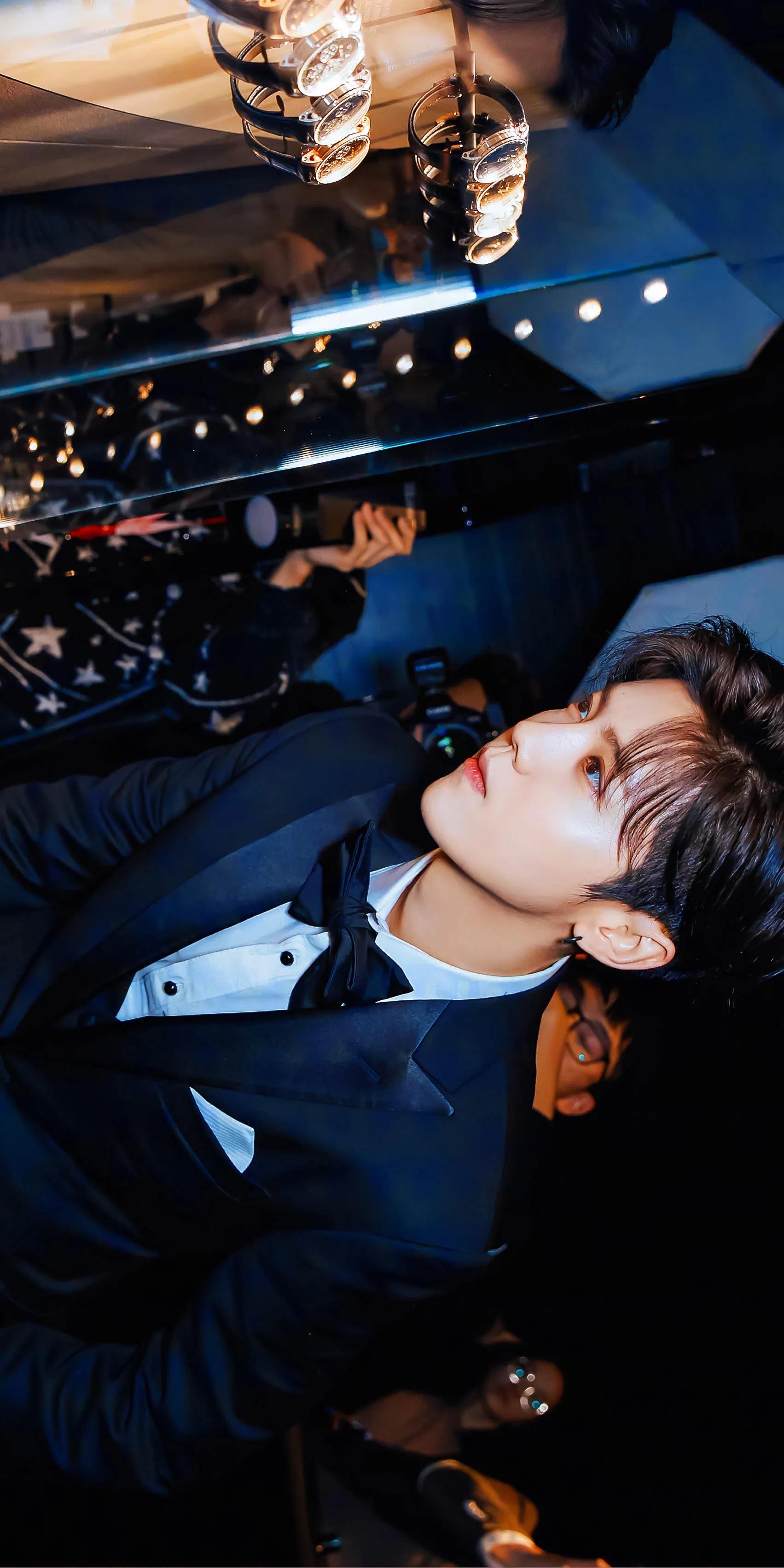 鹿晗霸道总裁图片,鹿晗4k超清壁纸全面屏