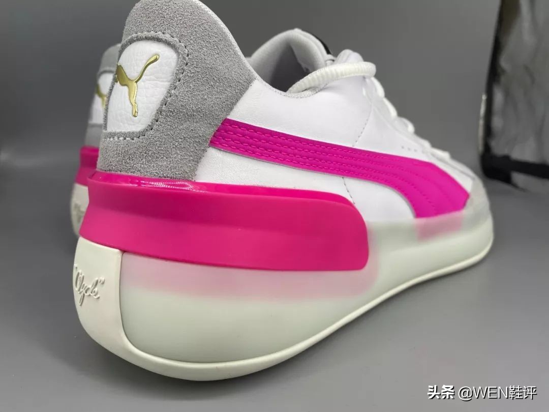 库兹马最好看的篮球鞋图片,三球篮球鞋和库兹马篮球鞋