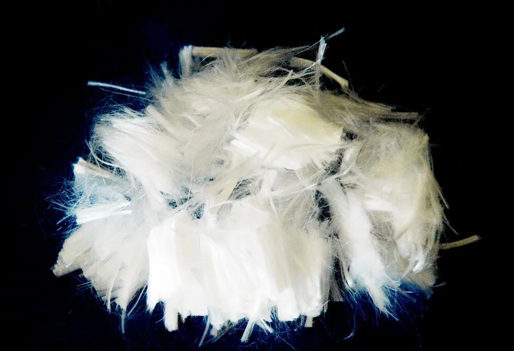 衣服面料是聚酯纤维好还是混纺好,面料涤纶的作用