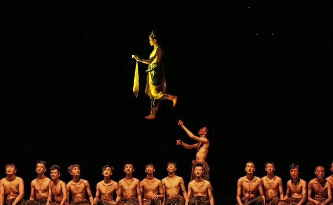 一篇旅游攻略500字,敦煌攻略分享给你们