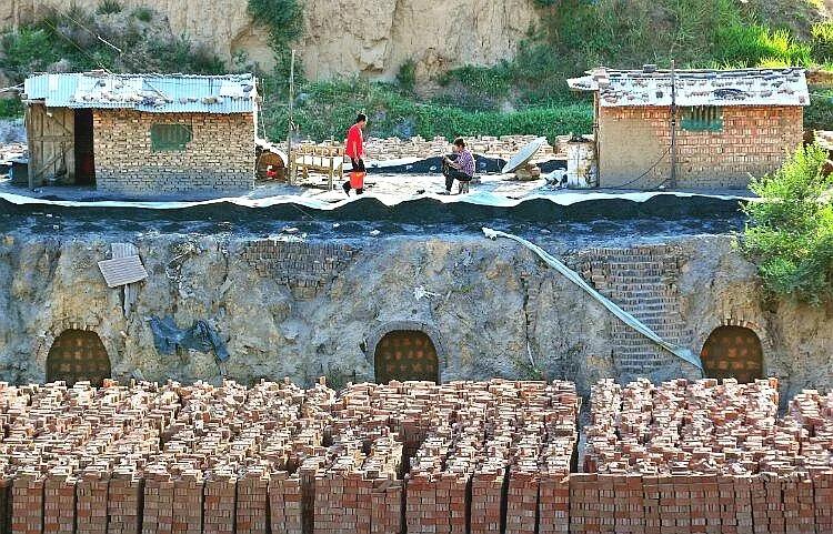 夫妻烧烤店打工一个月能赚多少,夫妻烧烤店收入十几万