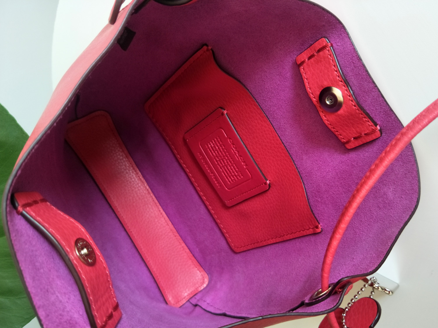 1000以内轻奢包包推荐coach,蔻驰女包必买的经典款马鞍包