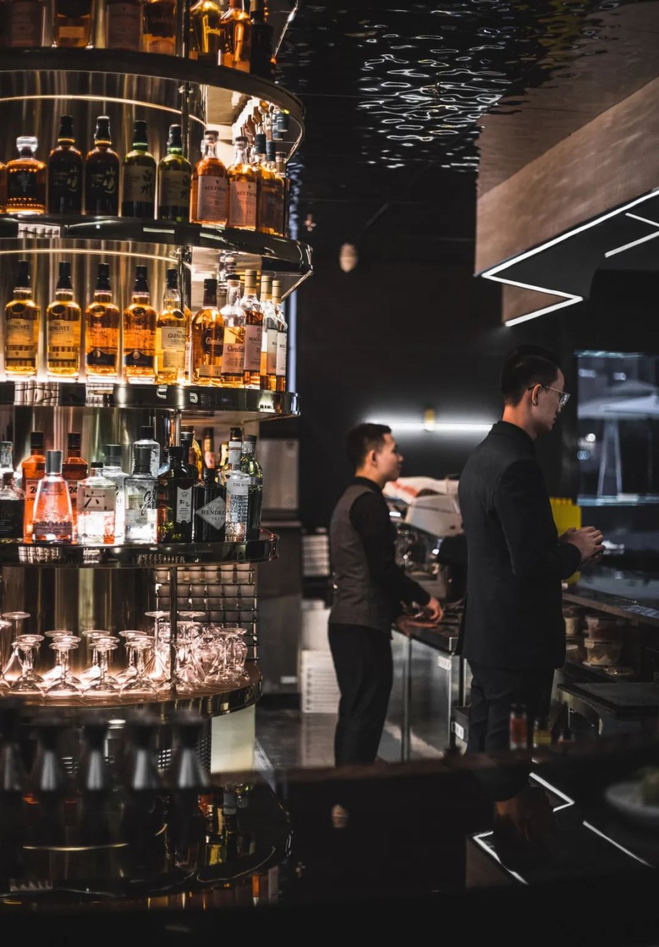 宝安最高楼酒吧,深圳平安大厦118层酒吧