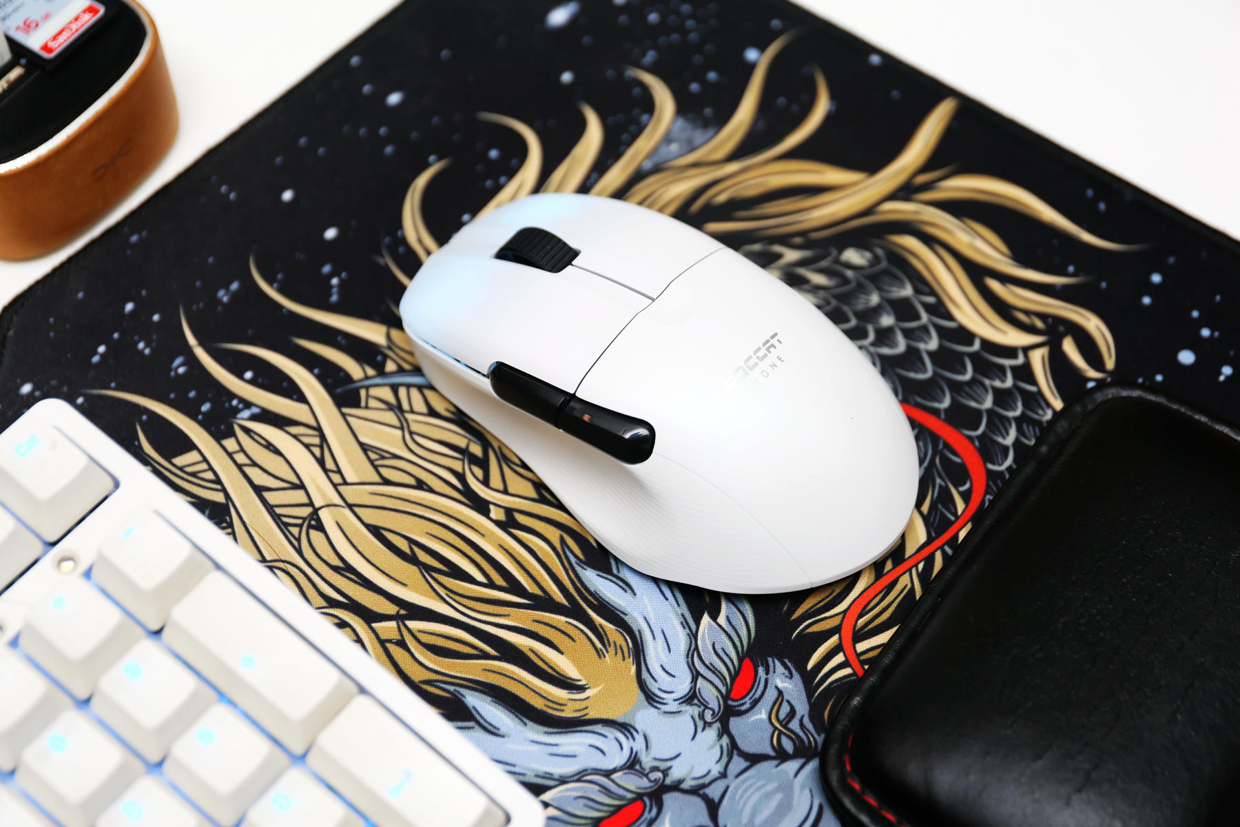 冰豹koneproair游戏鼠标,冰豹konepureultra和koneproair