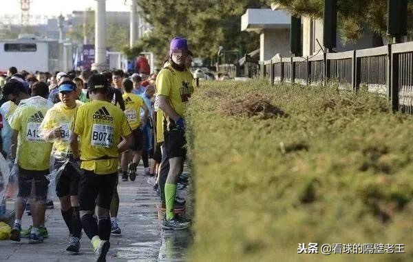 马拉松途中遇到的困难,马拉松如何克服孤独