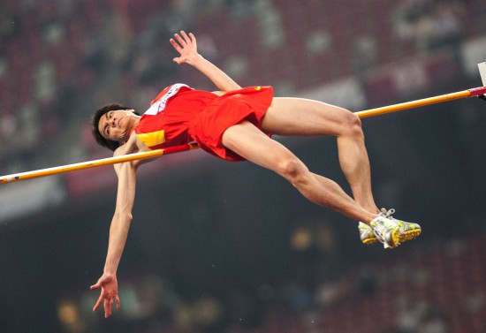 张国伟3000米纪录现在怎么样了,张国伟以2米25成绩夺冠含金量