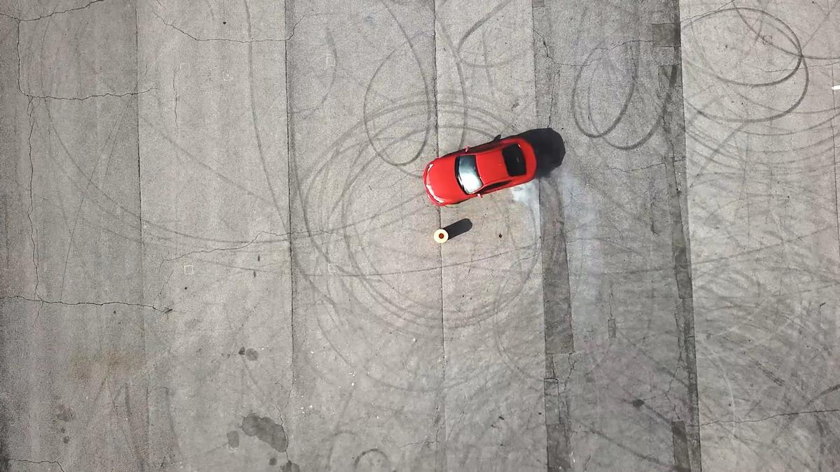 丰田跑车86深度体验,丰田ae86漂移