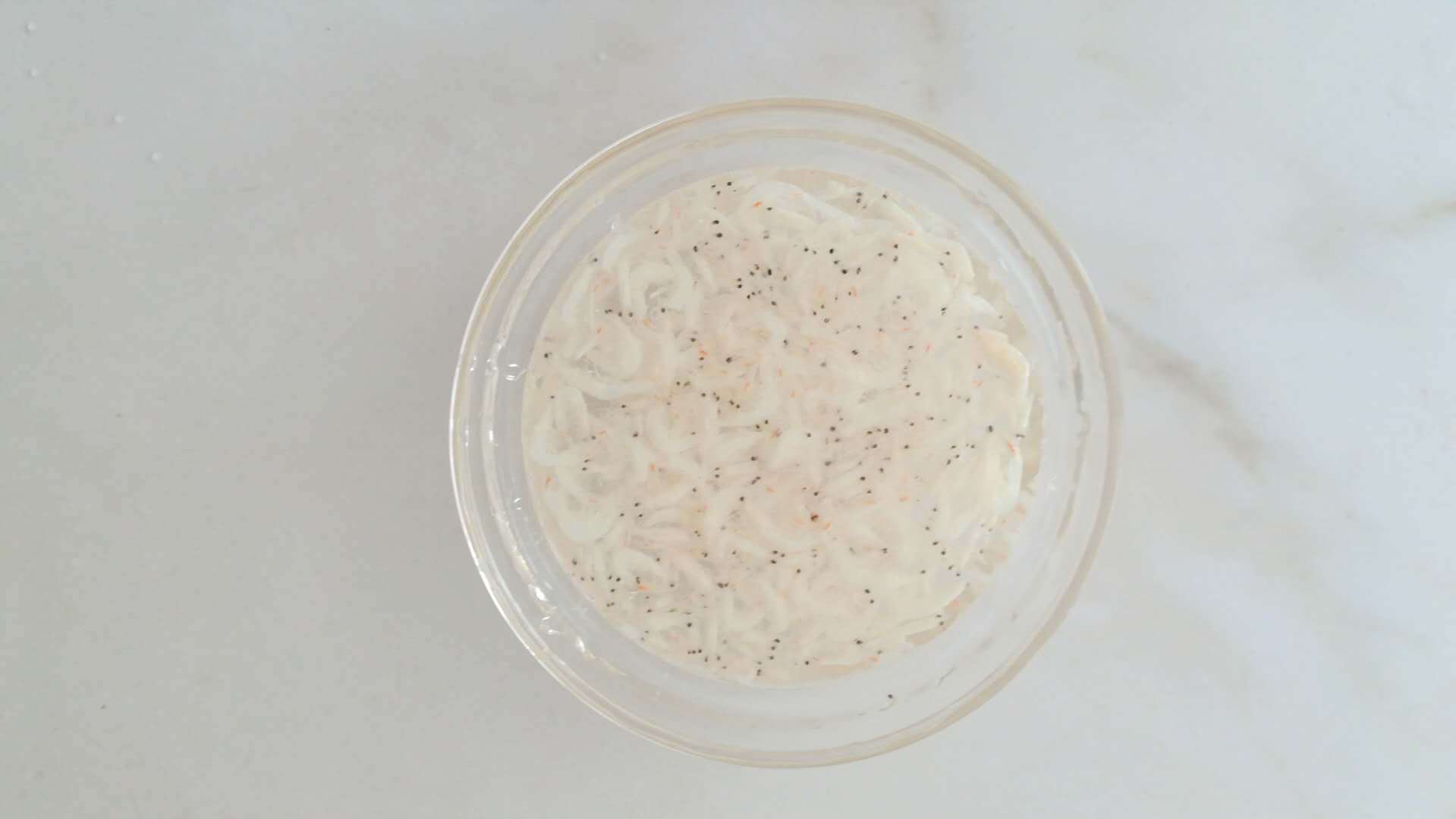 辅食一定要吃点高钙的食物,盲目补钙会不会致小儿钙过量