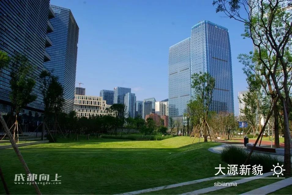 成都最贵的街是哪里,成都最豪华的步行街