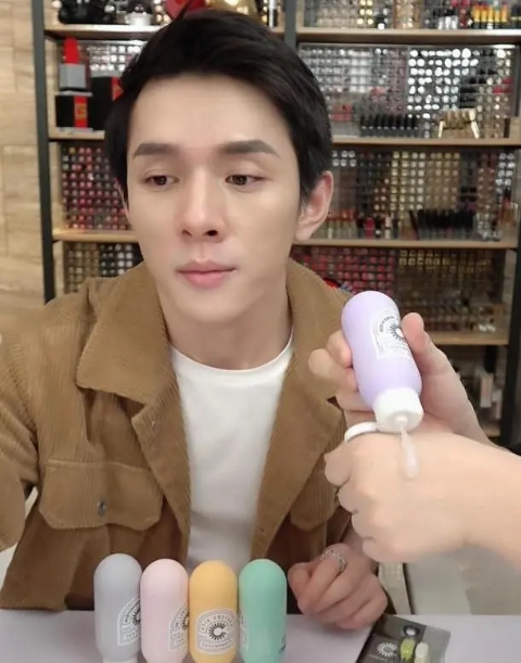 被埋没的良心国货牙膏,景甜无意中晒出自用的牙膏