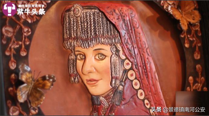 飒!*疆新**“花木兰”穿自制皮甲惊艳网友:用皮雕展现*疆新**有多美