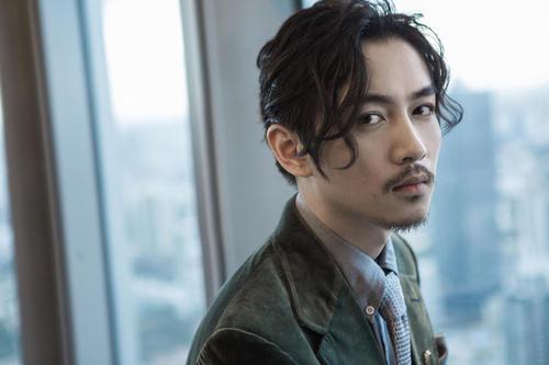 陈晓自拍成油腻大叔,陈晓自拍胖了视频