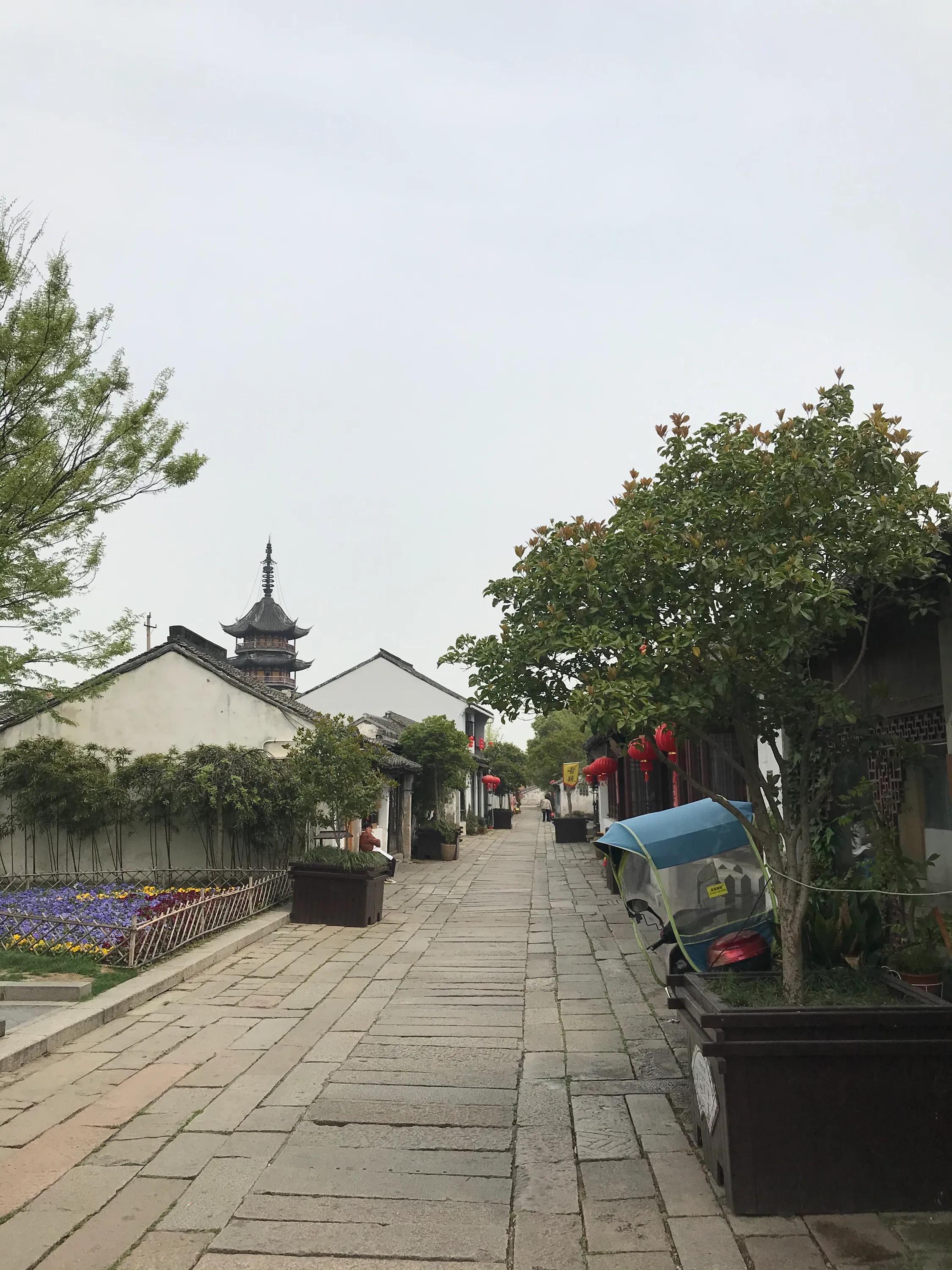 苏州吴江震泽八都,吴江区震泽八都贯桥社区