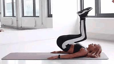 最有效锻炼腹肌马甲线的方法,四个动作轻松练出腹肌马甲线