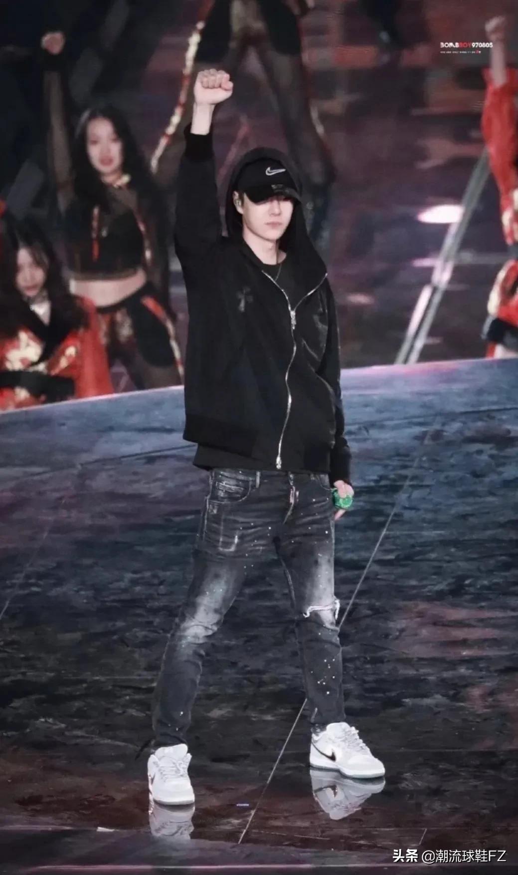 dunk鍐伴洩濂囩紭閫傚悎鍐ぉ绌垮悧,dunk鍐伴洩濂囩紭鏈夊摢鍑犳