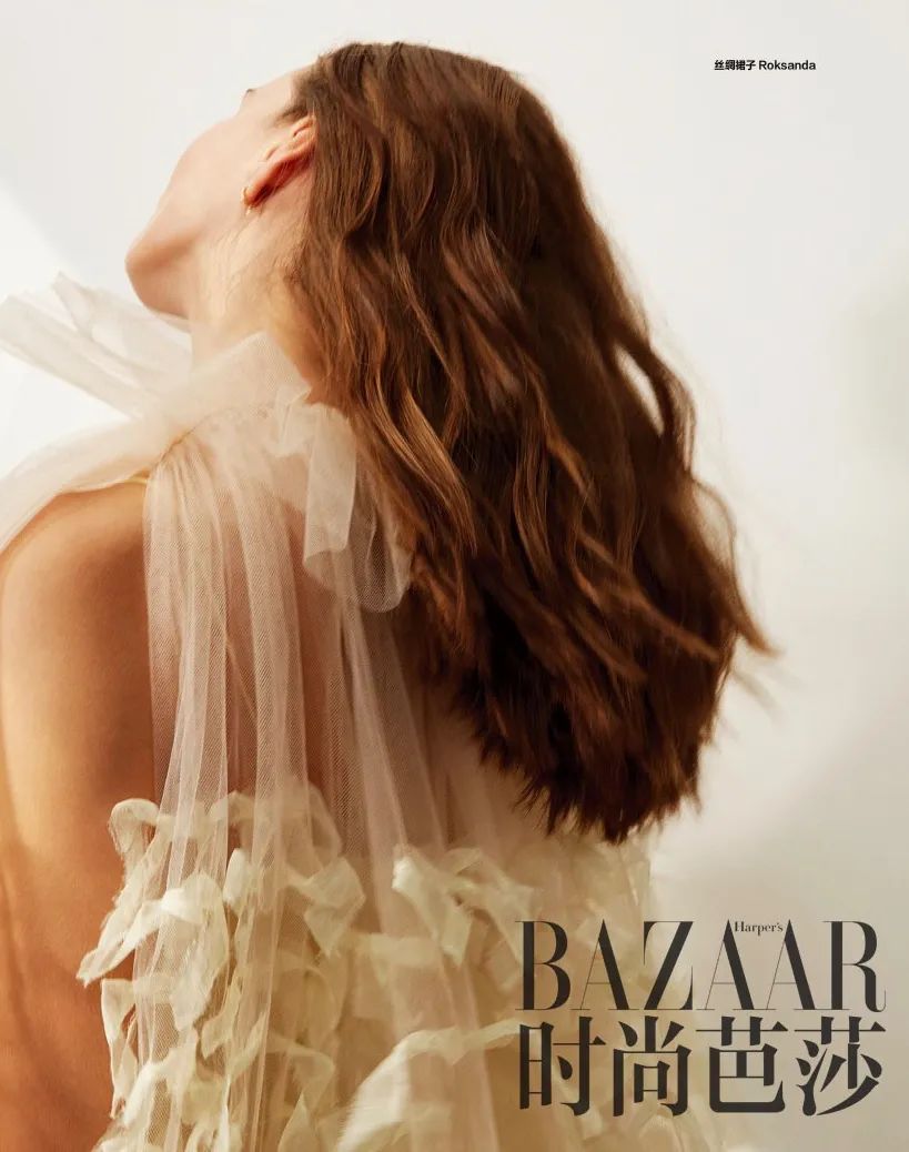 喜欢尝试所有的新鲜事物,大胆的放开自己去尝试新鲜的事物