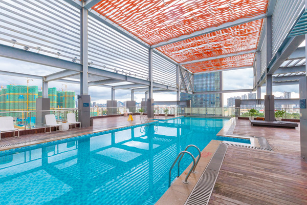 三亚无边泳池海景,三亚网红顶层180度独立无边泳池