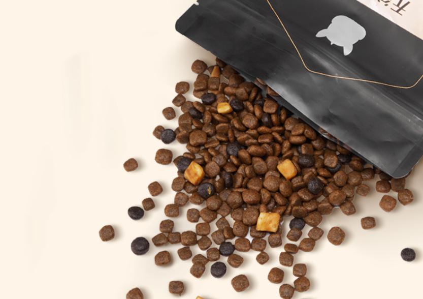 疯狂小狗狗粮旗舰店直播,近期爆火的国货狗粮疯狂小狗