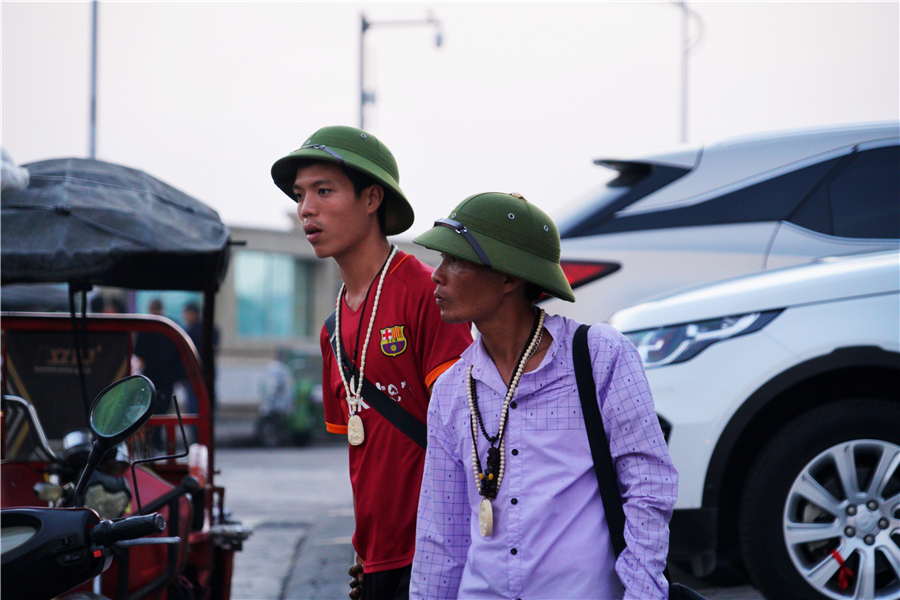 这个国家的男人以戴绿帽子为美，女人个个都很苗条