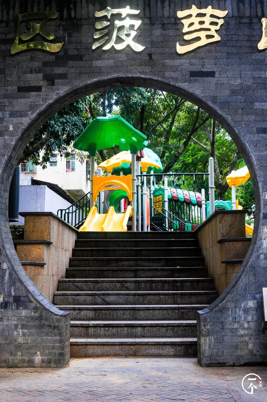 深圳“厂妹”村：租客月入4000，房租500