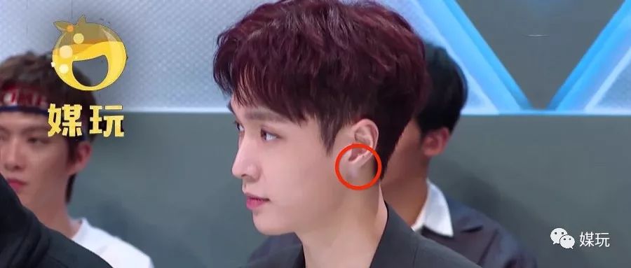 一个镜头60个马赛克，这节目“打码”破纪录了！网友：有骨气