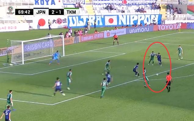 日本队的下半场,日本足球后场组织进攻训练